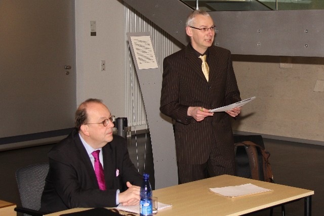 Denis Scheck und Prof. Lutz Hagestedt