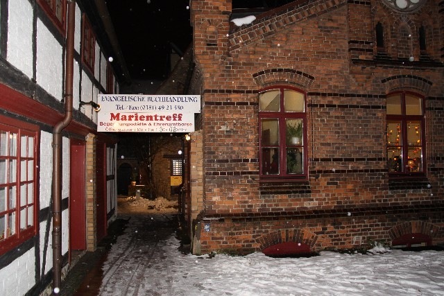 http://www.rostock-heute.de/wp-content/uploads/2010/01/Marientreff_Rostock.jpg