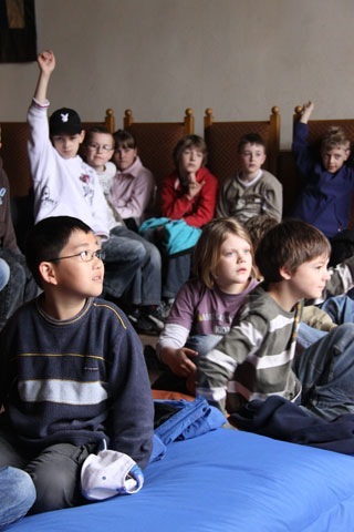 Schüler im Moeckelsaal