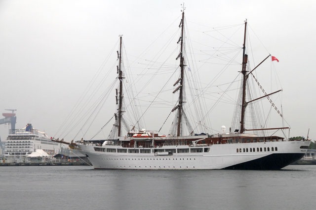 Sea Cloud II und Grand Mistral