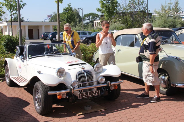 Panther Kallista Bei dem Wagen des Niederl nders Ton Stoffelen und Heike