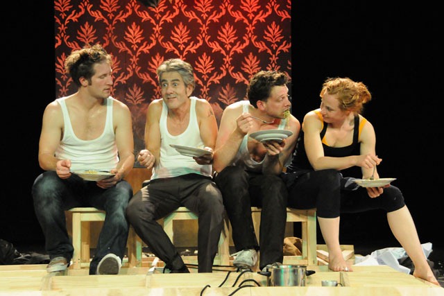„Die fetten Jahre sind vorbei“ im Theater im Stadthafen