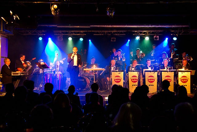 Bigband Weihnacht im Moya