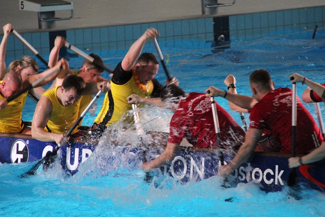 5. Drachenboot Indoor Cup in der Neptunschwimmhalle 5. Drachenboot Indoor Cup in der Neptunschwimmhalle