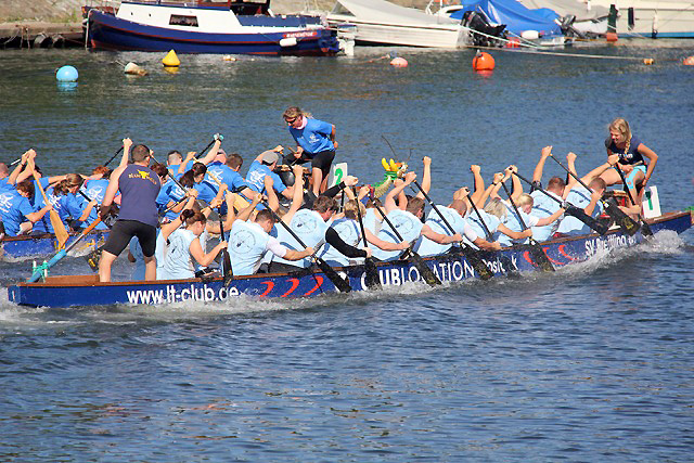 16. Drachenbootfestival 2011 in Warnemünde