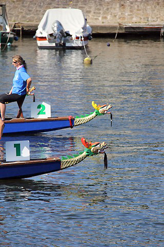 Drachenbootfestival in Warnemünde