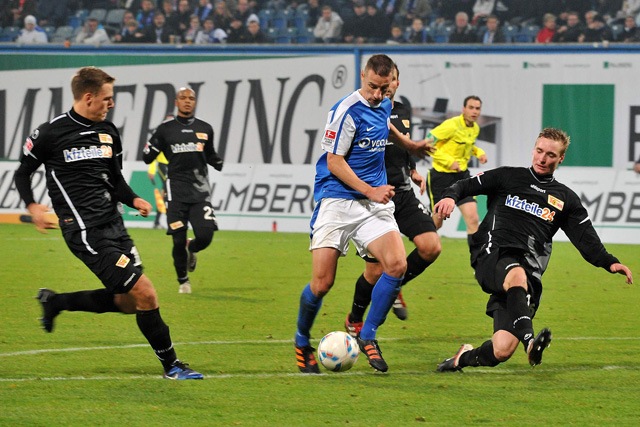 Marek Mintal hatte in der 81. Minute die Chance für den Anschlusstreffer gegen Union Berlin