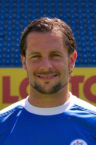 Auch für Hansa-Kapitän Sebastian Pelzer gibt es keine Stammplatzgarantie