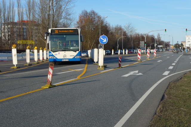 Stadtautobahn vor Warnemünde halbseitig gesperrt