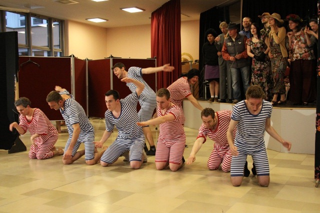Unterwasserchoreographie Unterwasserchoreographie