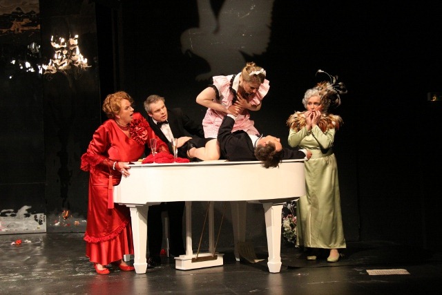 "Glorious!" im Theater im Stadthafen