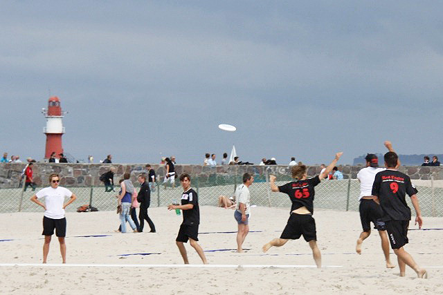 19. „Sun of the beach“ – Frisbee in Warnemünde 2012