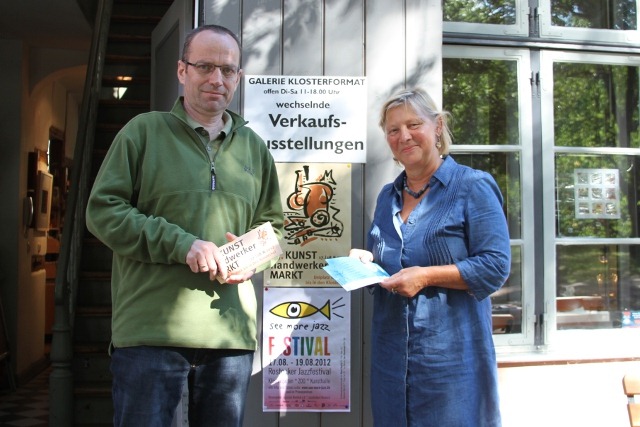 Thomas Werner vom Amt für Kultur und Denkmalpflege und Christiane Lamberz von der Galerie Klosterformat