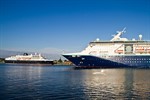 Empress und Minerva Voyager in Warnemünde