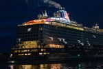 Die Mein Schiff 6 in Warnemünde