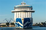 Die „Sky Princess“ in Rostock-Warnemünde