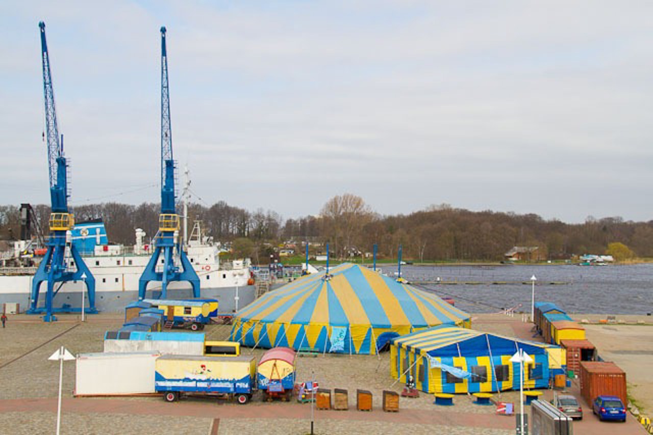 Zirkus Fantasia im Stadthafen
