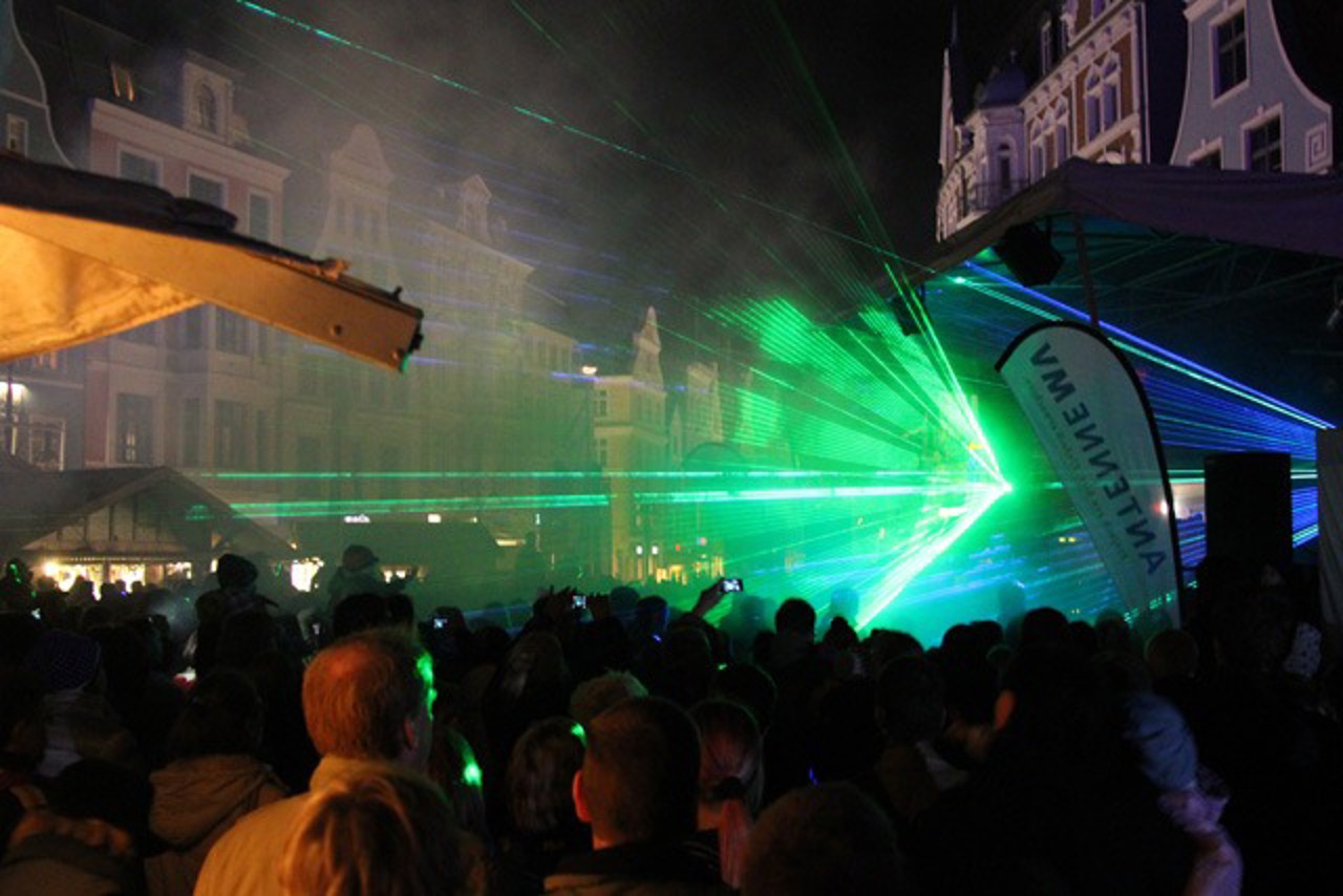 Lasershow am Uniplatz