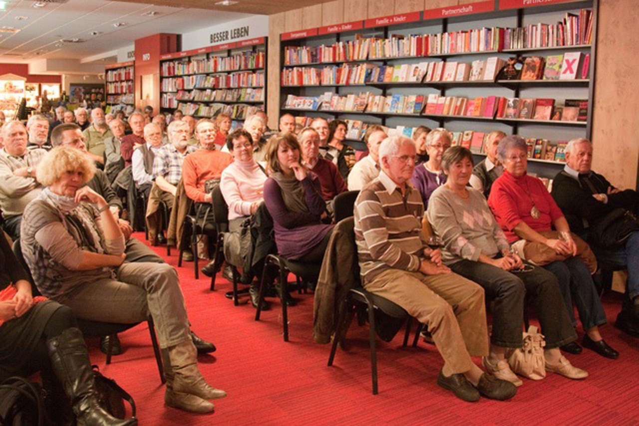 Rostocker Zorenappels Band 4 - Buchpremiere in der Universitätsbuchhandlung Weiland