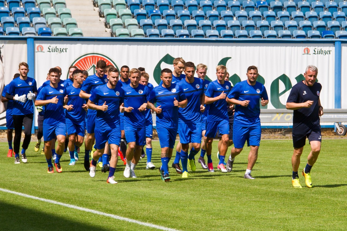 Janis Blaswich verlässt Hansa Rostock, sechs Spieler ohne neues Angebot (Foto: Archiv)