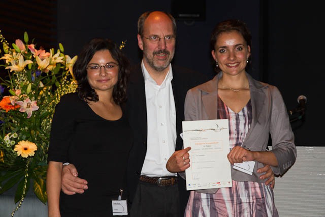 Mystery Shopping - Julia Kaufmann und Irina Kirner mit Mentor Prof. Dr. Martin Benkenstein