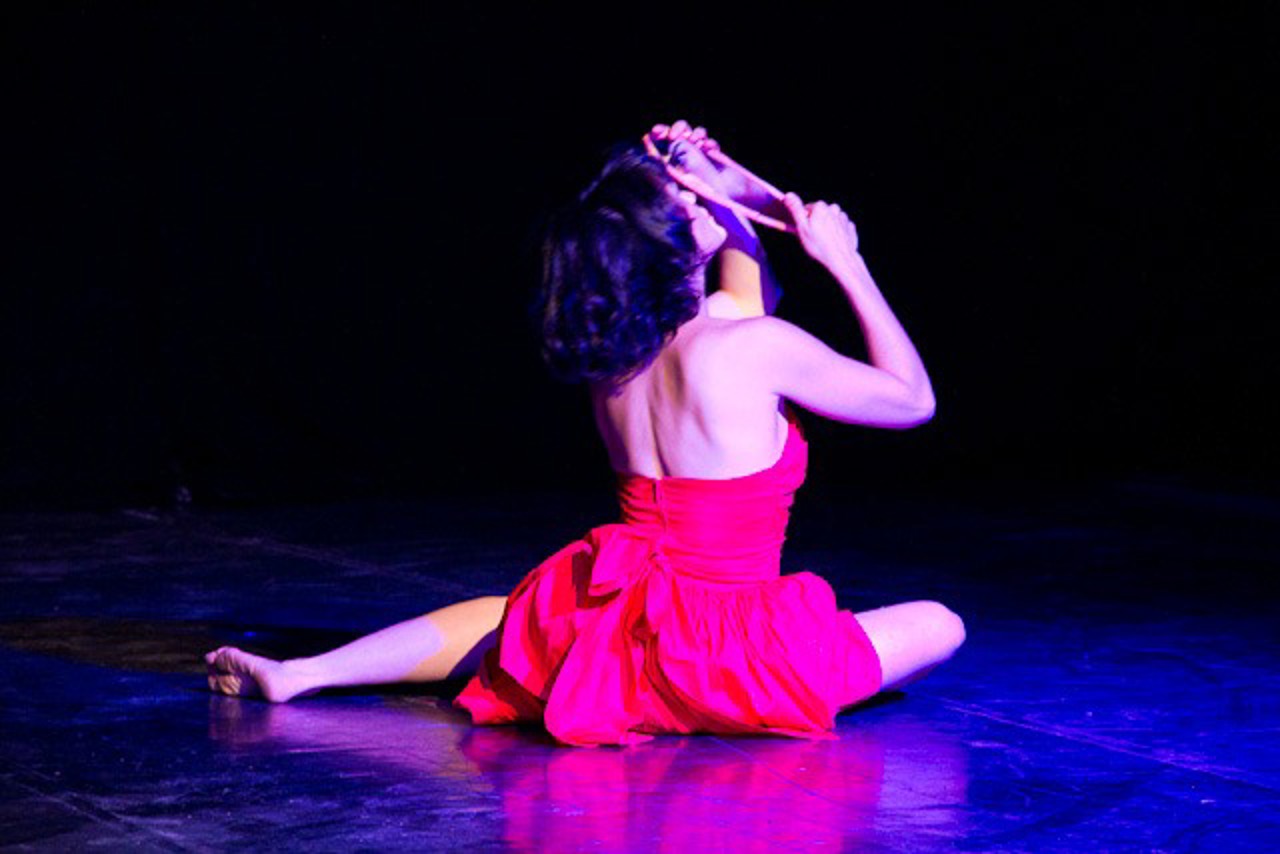 Ana Kavalis in "Lilith im Spiegel"