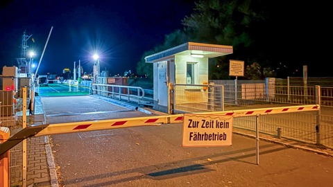Fährbetrieb Warnemünde - Hohe Düne nach Schiffsunfall eingestellt