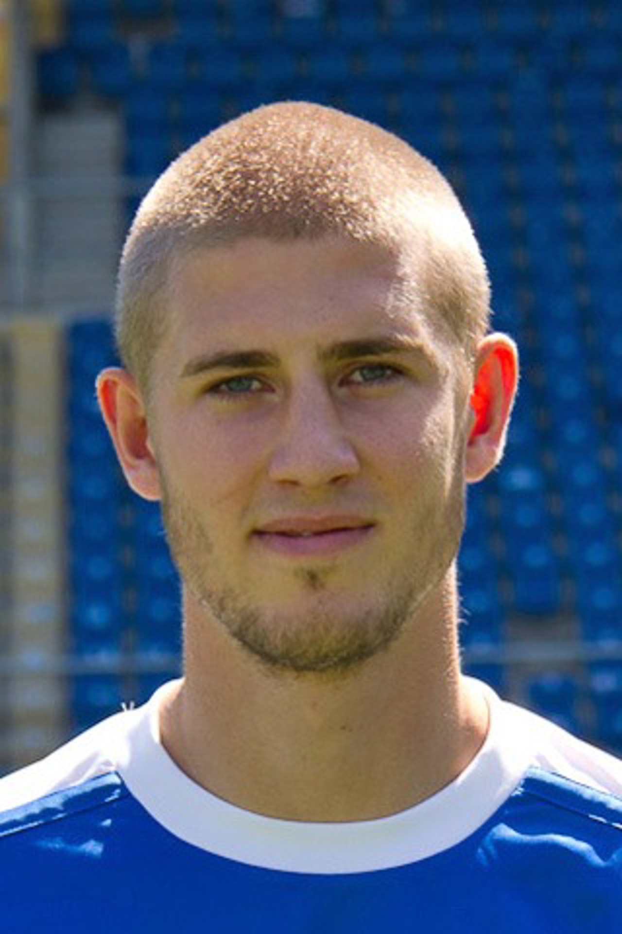 Für den erkrankten Kevin Pannewitz könnte Stephan Gusche in die Innenverteidigung rücken