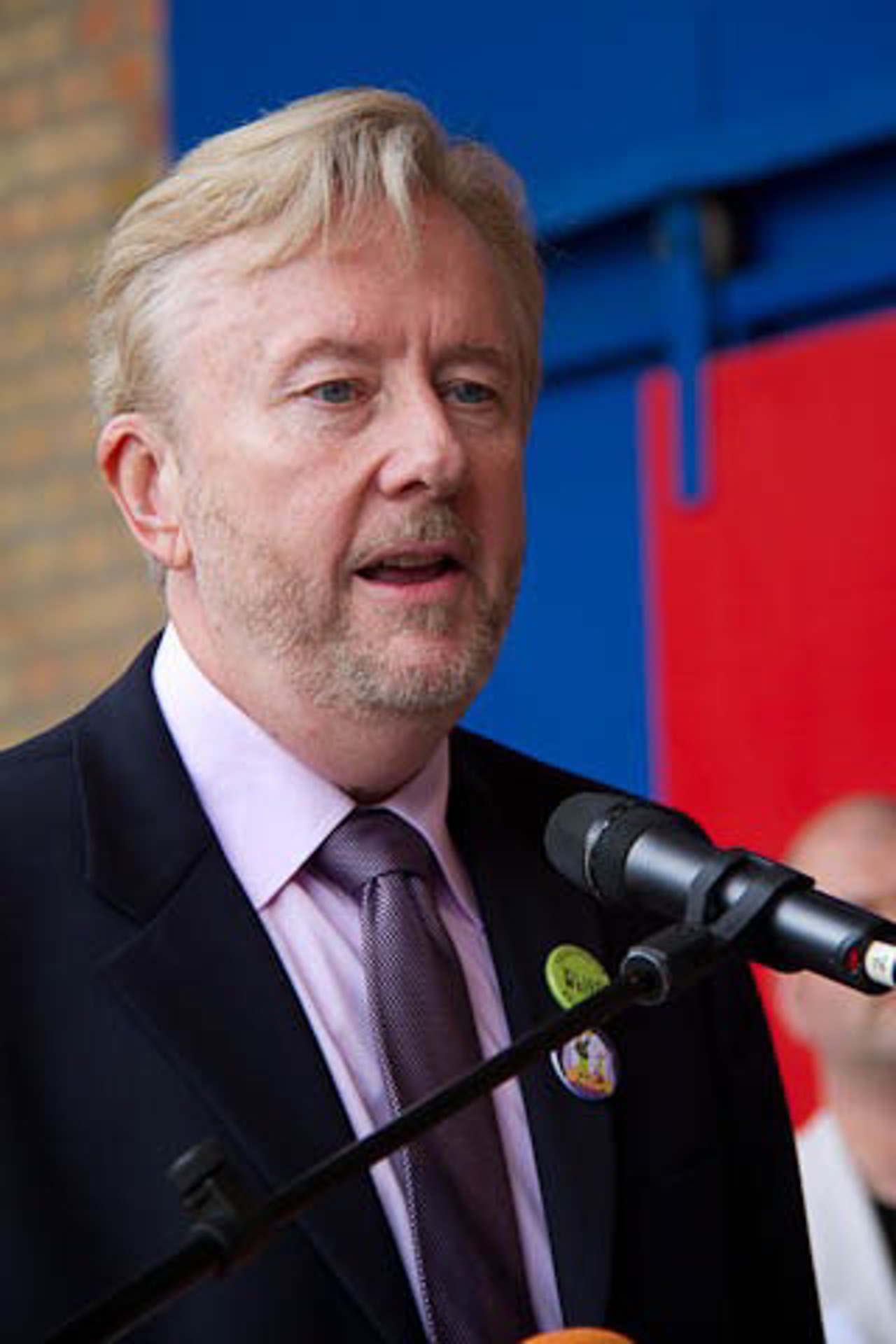 Peter Leonard, Intendant des Volkstheaters Rostock