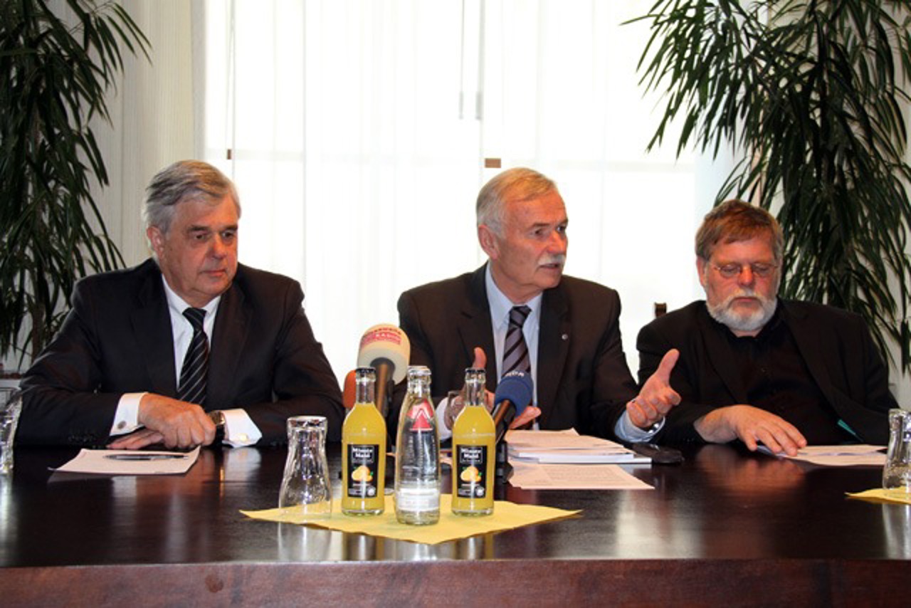 Frank Horch (Wirtschaftsenator, Hamburg), Jürgen Seidel (Wirtschaftsminister, MV), Volker Schlotmann (Verkehrsminister, MV)