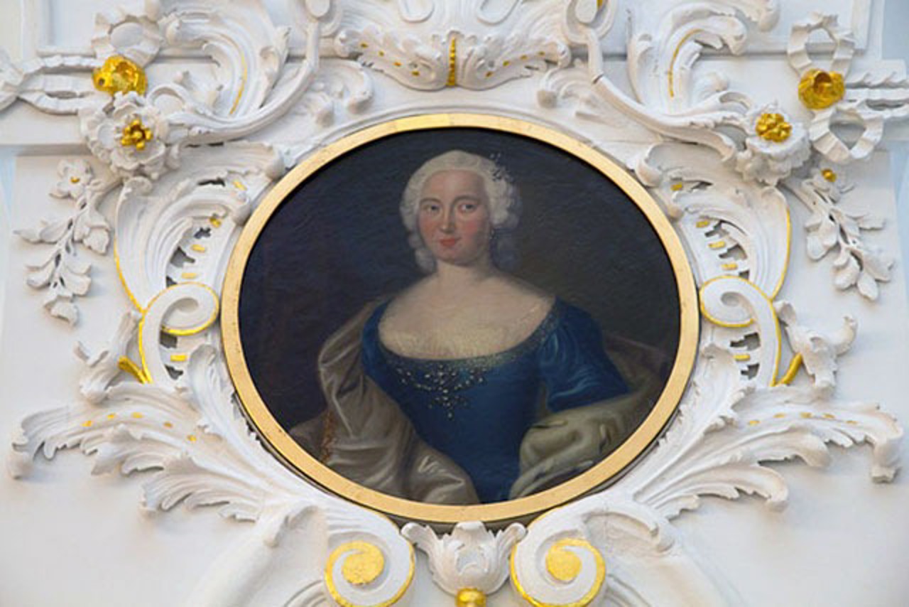 Barocksaal, Medaillon