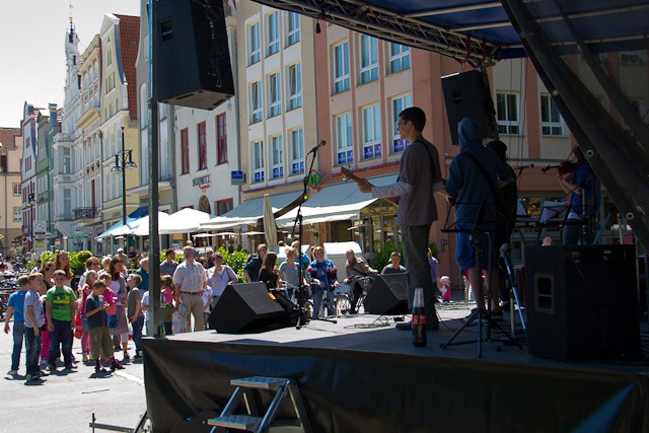 Bühne am Neuen Markt