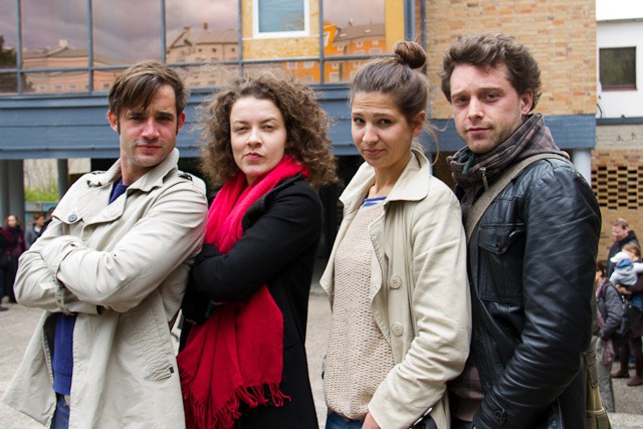 Paul Walther, Caroline Erdmann, Lisa Flachmeyer und Michael Ruchter gehören zum fahrenden Volk der Schaupieler. Dass sie das Rostocker Volkstheater demnächst verlassen, hat aber auch mit der prekären Situation vor Ort zu tun.