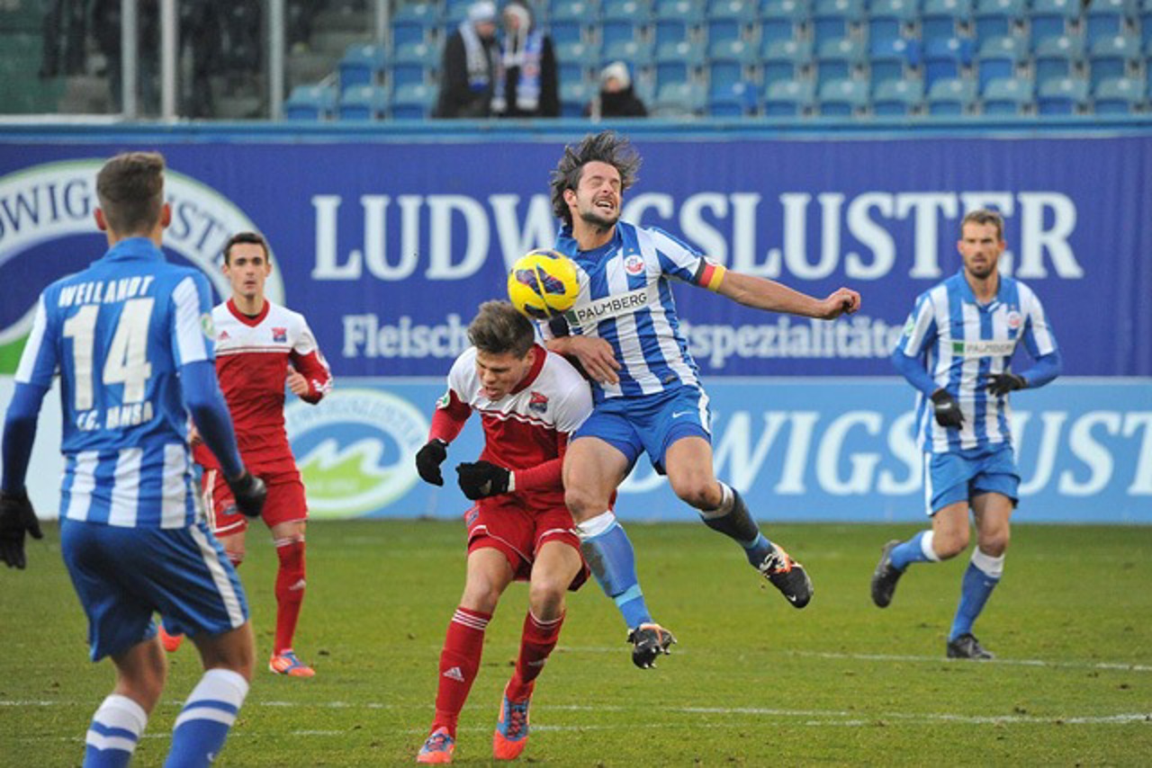 Hansa-Kapitän Sebastian Pelzer ist nach seiner fünften Gelben Karte gegen Babelsberg gesperrt