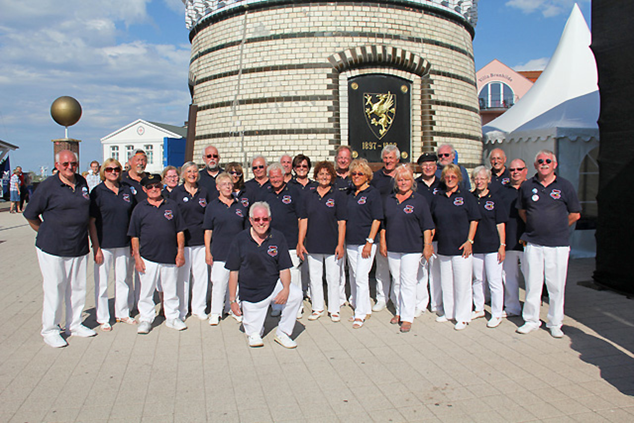 Neckarmöwen beim Shantytreffen 2011 in Warnemünde