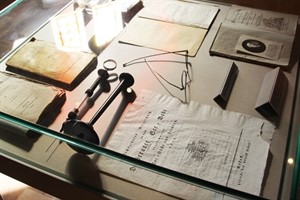 Vitrine im Stadt- und Bädermuseum Bad Doberan Vitrine im Stadt- und Bädermuseum Bad Doberan