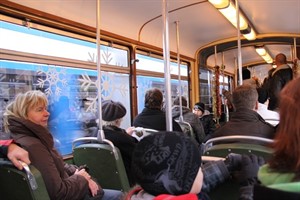 Adventsfahrt mit dem Traditionswagen 1 der Rostocker Straßenbahn AG