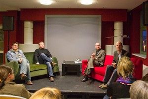 Dramaturgisches Quartett: Ronny Jakubaschk, Kristof Magnusson, Prof. Lutz Hagestedt und Marc Steinbach Dramaturgisches Quartett: Ronny Jakubaschk, Kristof Magnusson, Prof. Lutz Hagestedt und Marc Steinbach
