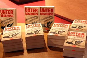 „Unter_Beschuss“ von Marc Lindemann