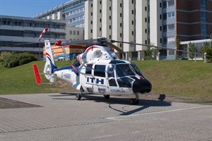 Neuer Intensivtransport-Hubschrauber am Klinikum Südstadt in Rostock