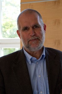 Prof. Dr. Peter Adolphi Prof. Dr. Peter Adolphi