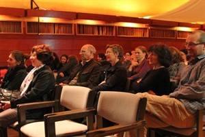 „Hüftkreisen mit Nancy“ - Lesung im Literaturhaus Rostock „Hüftkreisen mit Nancy“ - Lesung im Literaturhaus Rostock
