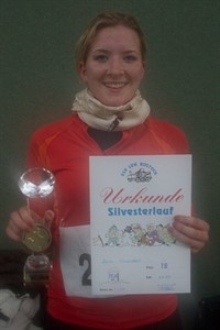 Jana Kiesendahl, schnellste Frau beim Neujahrslauf 2011