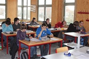 Der Matheschweiß steht ihnen auf die Stirn geschrieben