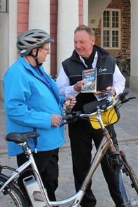 Radwegewart Peter Schmidt mit Martin Elshoff vom ADFC Radwegewart Peter Schmidt mit Martin Elshoff vom ADFC