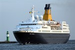 Saga Pearl II beim Einlaufen in Warnemünde