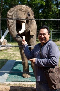 Sonst arbeitet Ronny auf der Crystal Serenity, heute im Zoo Rostock