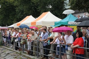 Warnemünder Stromfest 2011: Krönung des Dorschkönigs 2011