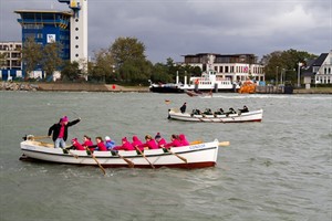 Kutterpullen 2011 in Warnemünde