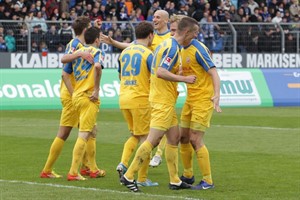 Hansa Rostock - Karlsruher SC: Freude nach der 1:0-Führung